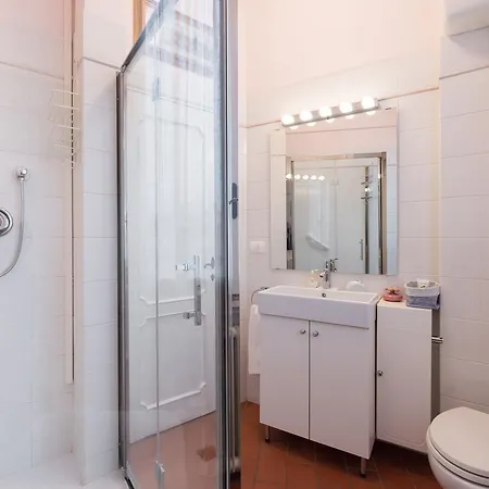 Roommo Savonarola 아파트